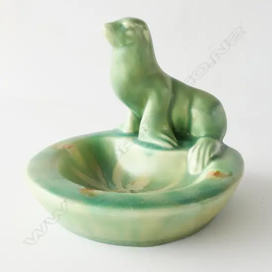 A Sylvac style seal ashtray